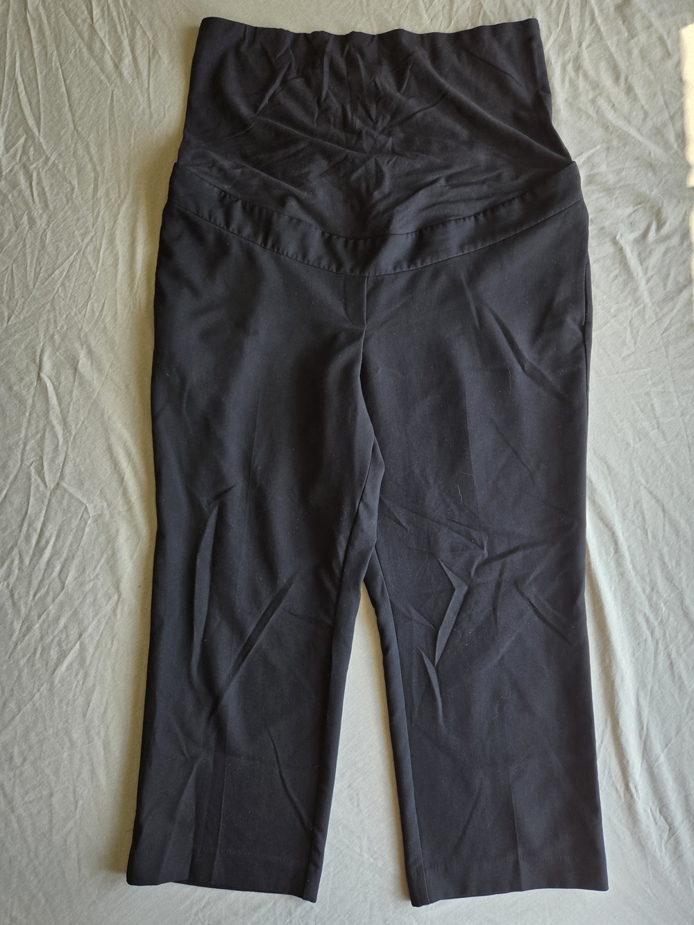 H&M MAMA Black Stretchy Maternity Capri Pants XL